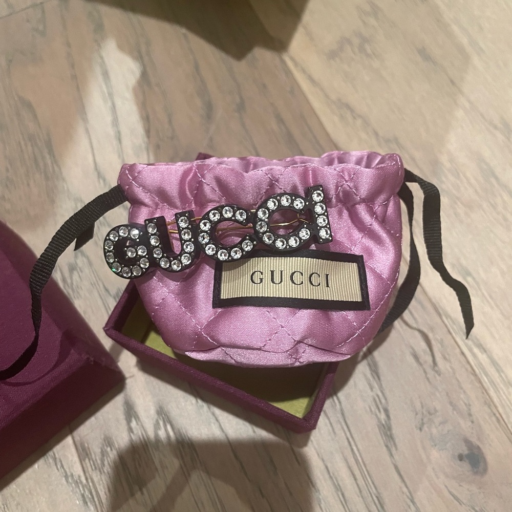 Gucci - Picture 3 of 4